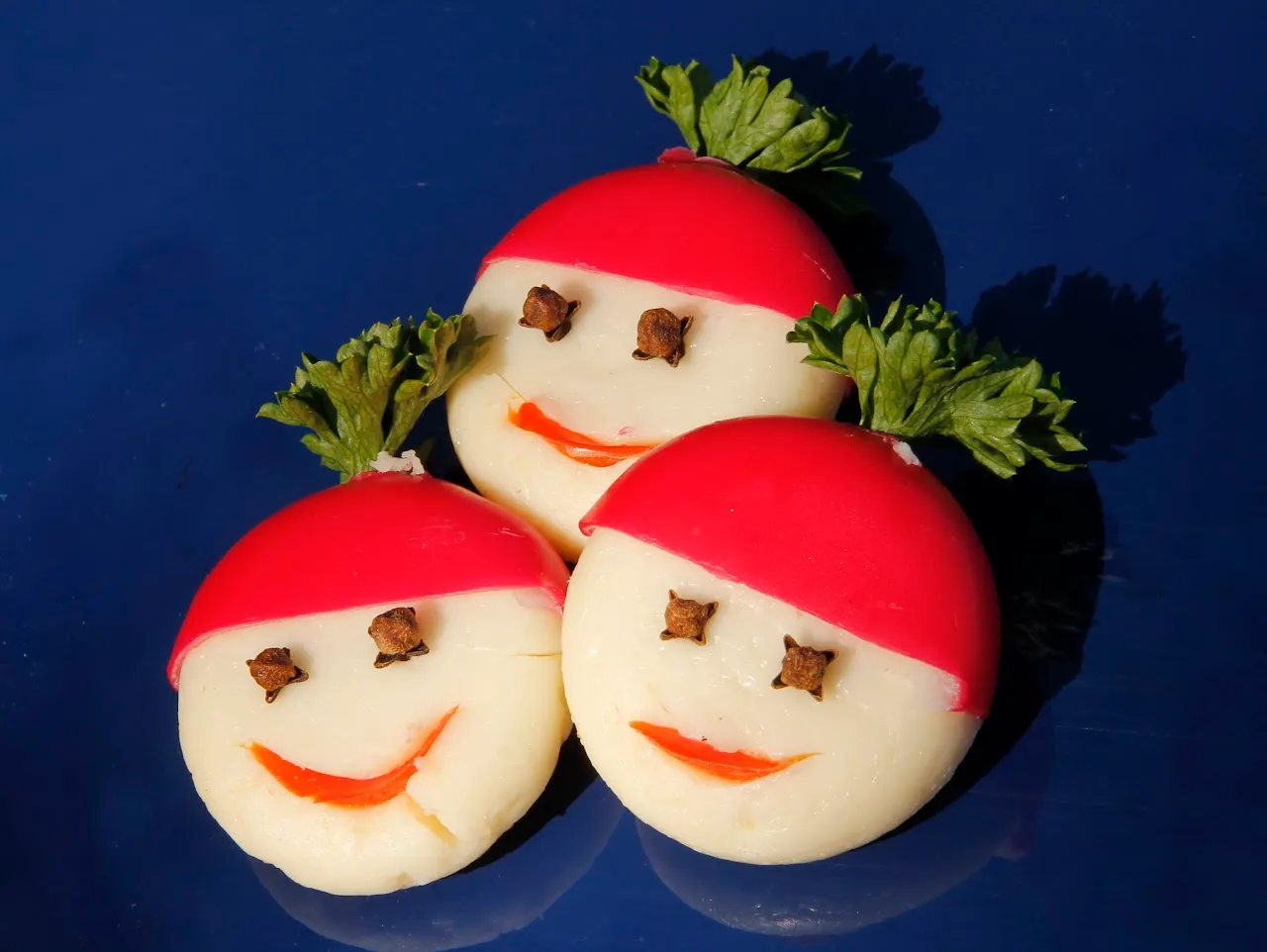 Kleine Käsehäppchen als Fingerfood